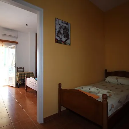 Anxhelos' Flats Appartement Himarë