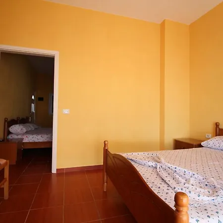 Anxhelos' Flats Himarë
