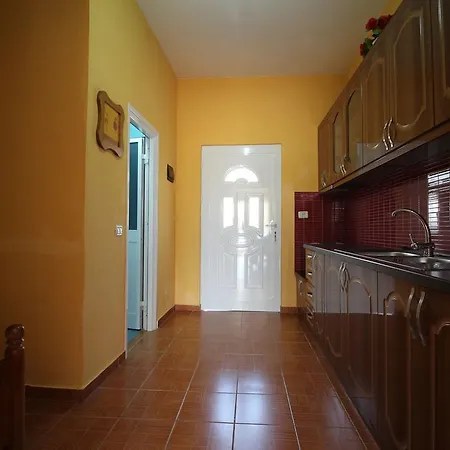 Apartment Anxhelos' Flats Himare