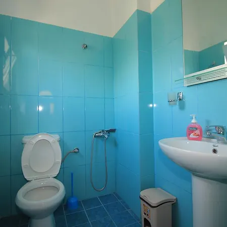 Appartement Anxhelos' Flats
