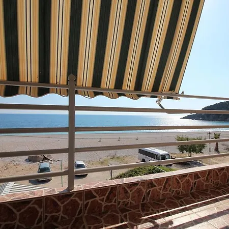 Anxhelos' Flats Apartment Himare